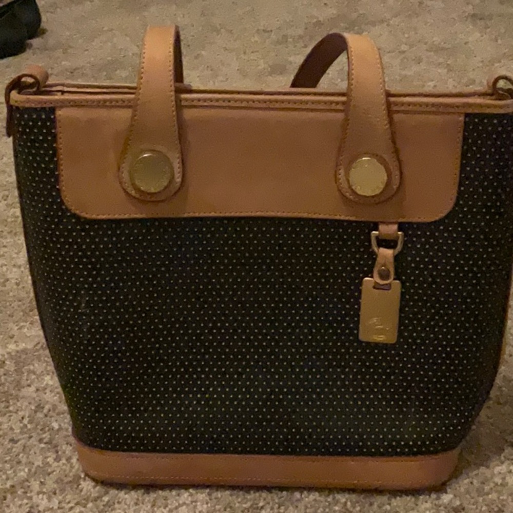 Vintage bucket bag